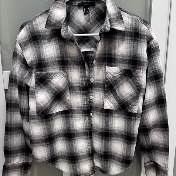 Forever 21 Monochrome Plaid Shirt - Picture 1 of 3